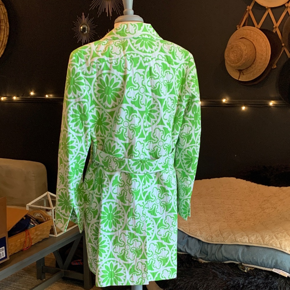 Vibrant Vintage-Inspired Green Floral Women's Blazer by Margaret Frances - Picture 5 of 10